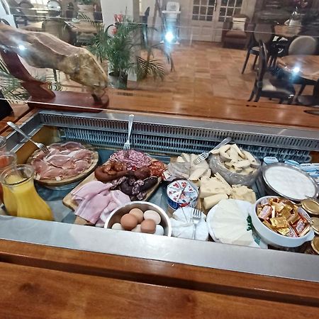 Le Castelet Des Alpilles Hotel Saint-Remy-de-Provence Luaran gambar