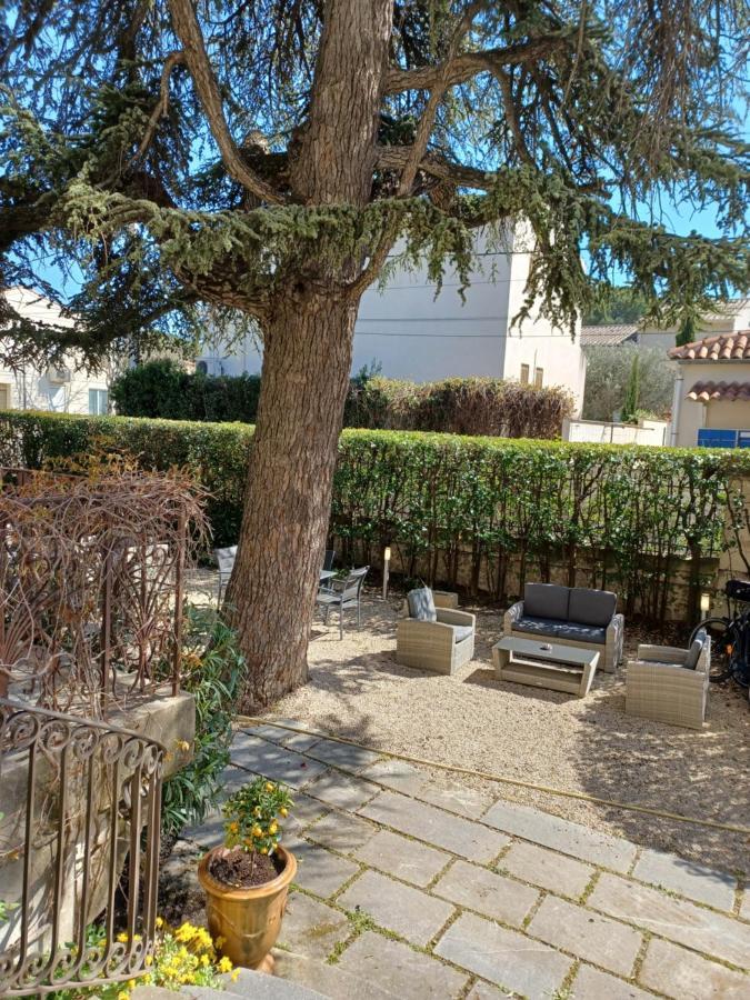 Le Castelet Des Alpilles Hotel Saint-Remy-de-Provence Luaran gambar
