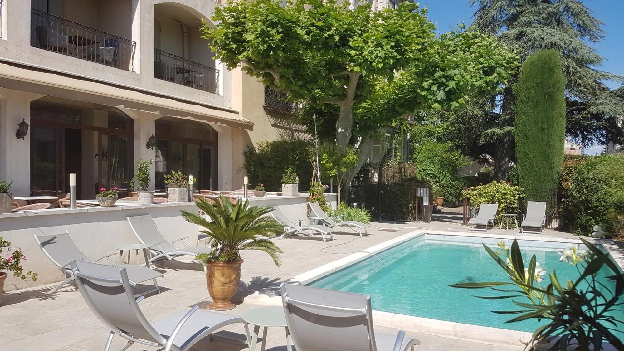 Le Castelet Des Alpilles Hotel Saint-Remy-de-Provence Luaran gambar