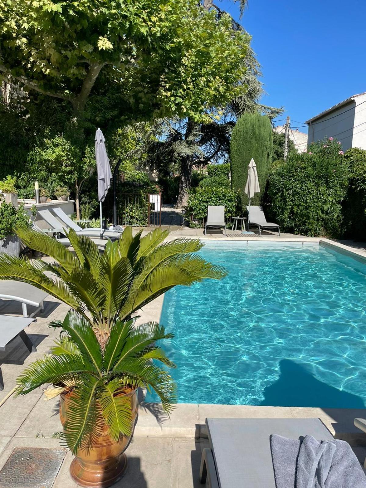 Le Castelet Des Alpilles Hotel Saint-Remy-de-Provence Luaran gambar