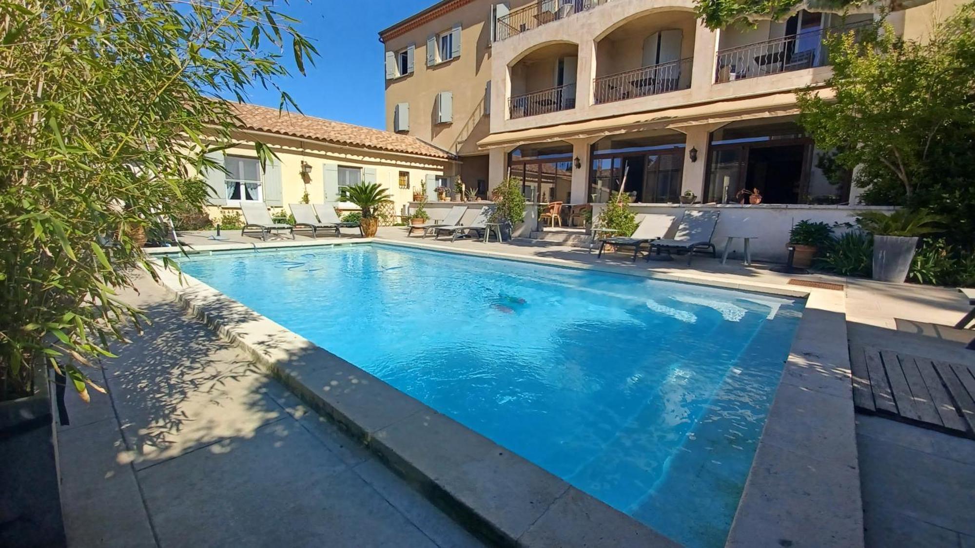 Le Castelet Des Alpilles Hotel Saint-Remy-de-Provence Luaran gambar