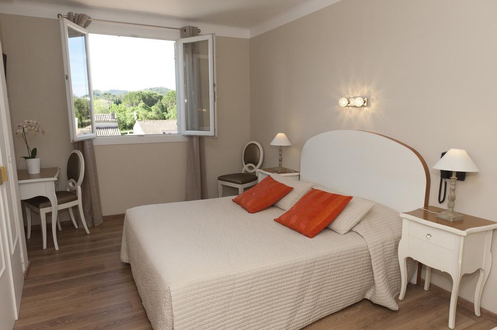Le Castelet Des Alpilles Hotel Saint-Remy-de-Provence Luaran gambar
